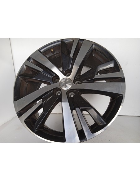 Recambio de llanta para peugeot 3008 gt referencia OEM IAM 9809687377  