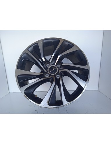 Recambio de llanta para ds 4 style referencia OEM IAM 9688832277  