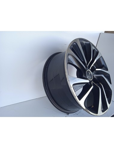Recambio de llanta para ds 4 style referencia OEM IAM 9688832277  