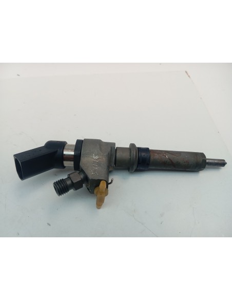 Recambio de inyector para peugeot 307 (s1) xr referencia OEM IAM 9636819380  