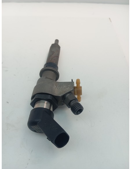 Recambio de inyector para peugeot 307 (s1) xr referencia OEM IAM 9636819380  