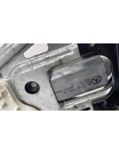 Recambio de elevalunas delantero izquierdo para mercedes-benz clase c (w203) berlina 2.2 cdi cat referencia OEM IAM A2208204642  2