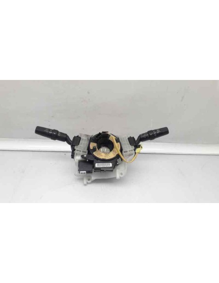 Recambio de mando luces para mazda 5 berl. (cr) 2.0 diesel cat referencia OEM IAM 17E675  
