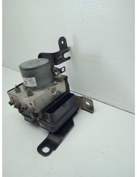 Recambio de abs para citroën c4 picasso attraction referencia OEM IAM 9825549780  