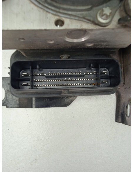 Recambio de abs para citroën c4 picasso attraction referencia OEM IAM 9825549780  