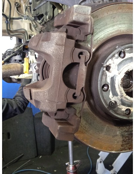 Recambio de pinza de freno delantera izquierda para citroën c4 picasso attraction referencia OEM IAM 9807197280  