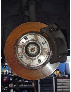 Recambio de mangueta delantera derecha para ford fiesta (cb1) titanium referencia OEM IAM 1771022  
