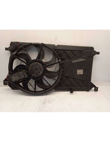 Recambio de electroventilador para ford focus berlina (cap) 1.6 tdci cat referencia OEM IAM 3M5H8C607RE  