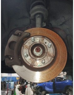 Recambio de mangueta delantera izquierda para ford fiesta (cb1) titanium referencia OEM IAM 1771021  