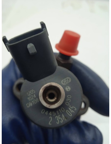 Recambio de inyector para mg serie 75 (rj) 2.0 16v cdt referencia OEM IAM 0445110030  