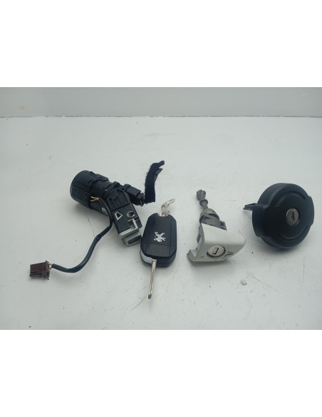 Recambio de conmutador de arranque para peugeot 308 active referencia OEM IAM 9663123380  