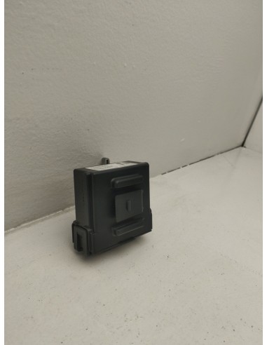 Recambio de modulo electronico para nissan leaf n-connecta referencia OEM IAM 476A05SH0B  