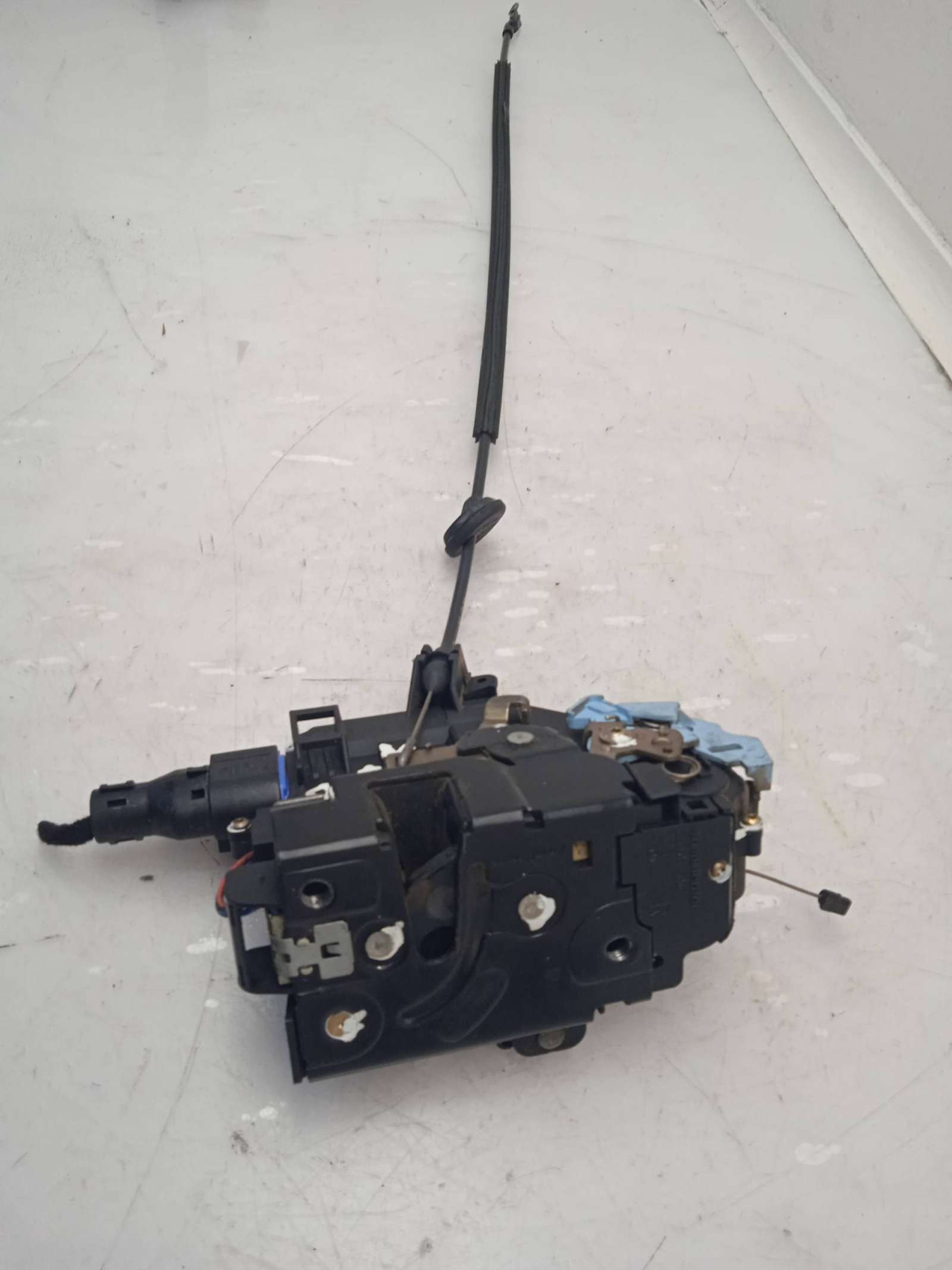 CERRADURA PUERTA DEL. DERECHA VOLKSWAGEN GOLF V BERLINA (1K1) 3D1837016 3D1837016