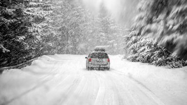 Consejos para conducir con hielo o nieve de forma segura 